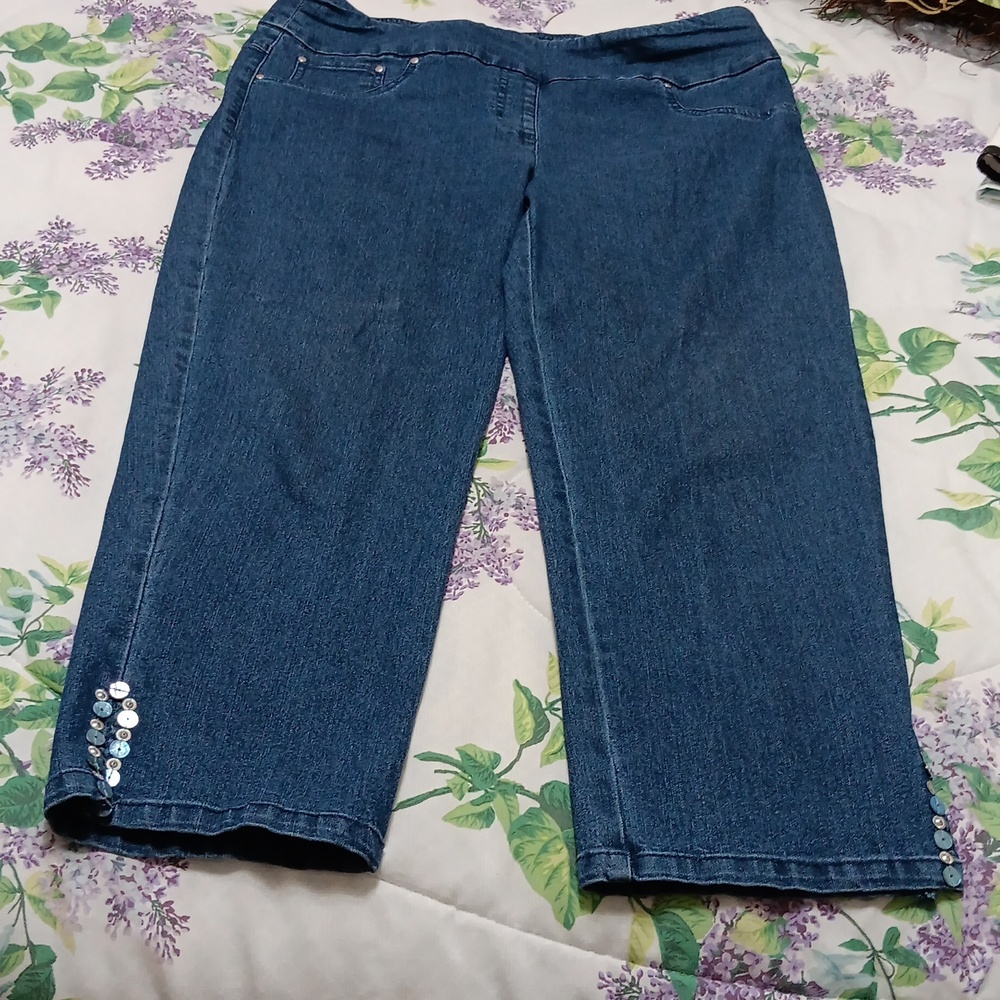 Ruby Rd. Denim Capris